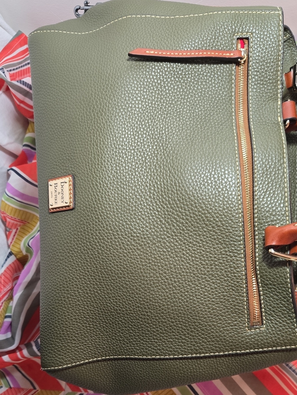 Like New Dooney & Bourke Olive Green Pebbled Leather Satchel with Brown Handles - Picture 6 of 16